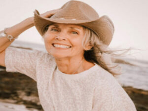 Author Joanne Verikios
